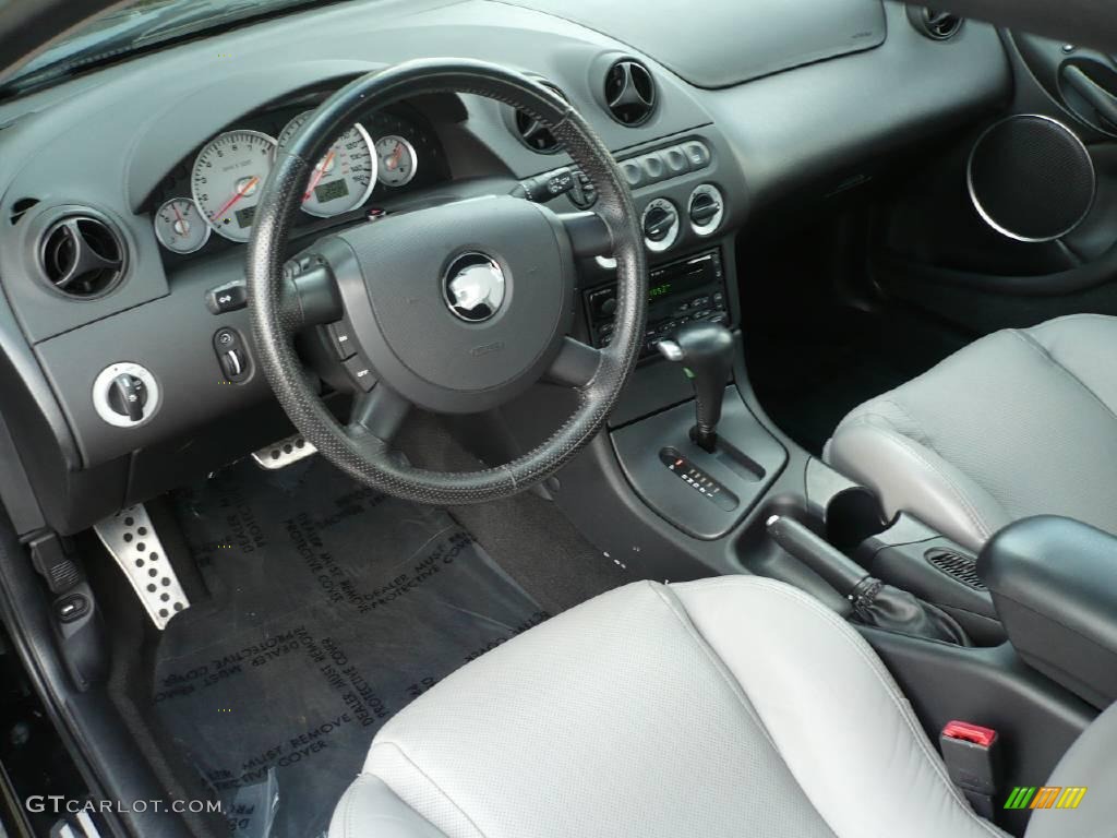 2001 Cougar V6 - Black / Medium Graphite photo #18