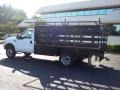 1999 Oxford White Ford F450 Super Duty XL Regular Cab Dually Chassis Stake Truck  photo #6