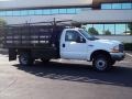 1999 Oxford White Ford F450 Super Duty XL Regular Cab Dually Chassis Stake Truck  photo #16