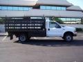 1999 Oxford White Ford F450 Super Duty XL Regular Cab Dually Chassis Stake Truck  photo #17