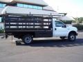 1999 Oxford White Ford F450 Super Duty XL Regular Cab Dually Chassis Stake Truck  photo #18