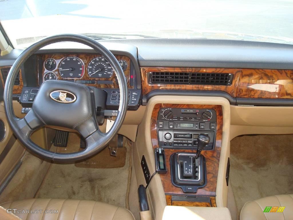 1991 XJ XJ6 Sovereign - Black / Tan photo #21