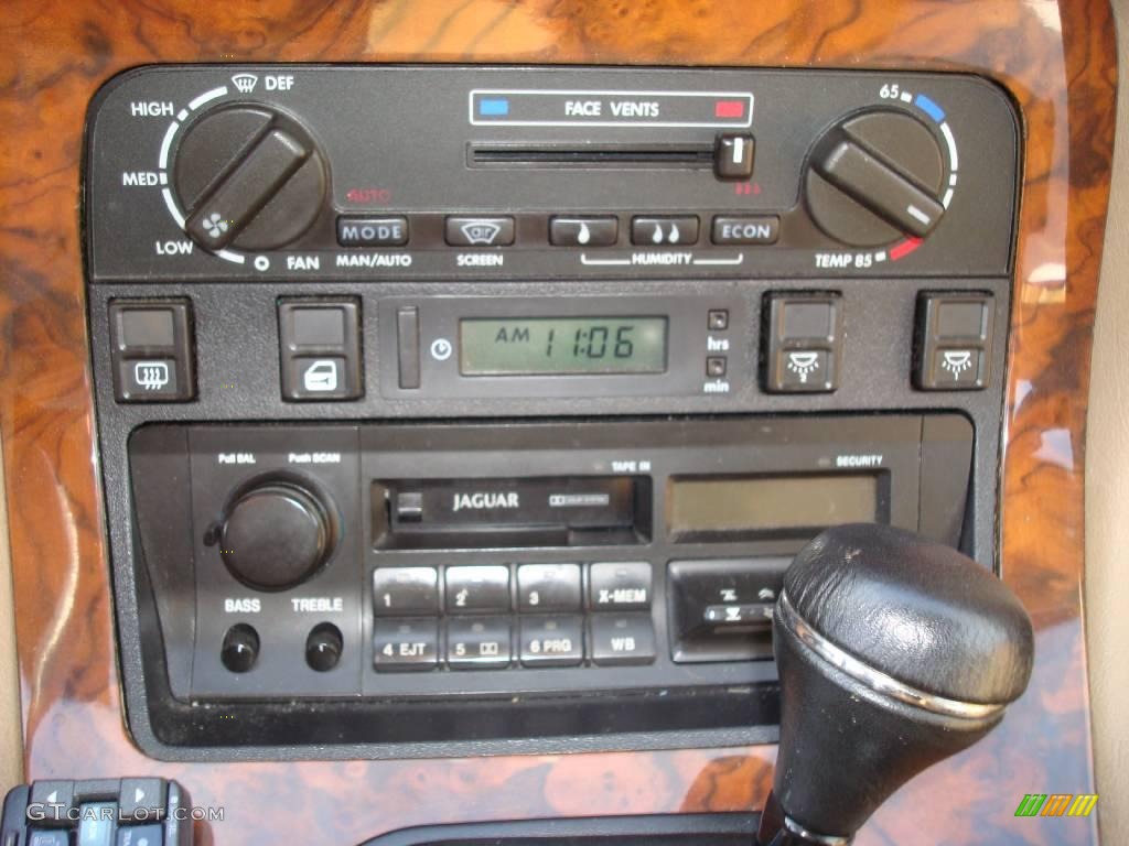 1991 XJ XJ6 Sovereign - Black / Tan photo #23