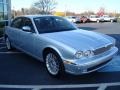 Liquid Silver Metallic - XJ XJ8 Photo No. 4