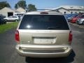 2006 Linen Gold Metallic Dodge Grand Caravan SE  photo #9