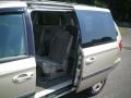 2006 Linen Gold Metallic Dodge Grand Caravan SE  photo #16