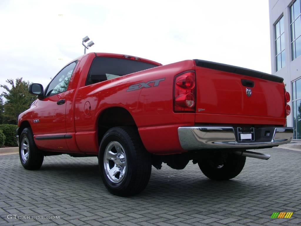 2008 Ram 1500 SXT Regular Cab - Flame Red / Medium Slate Gray photo #3