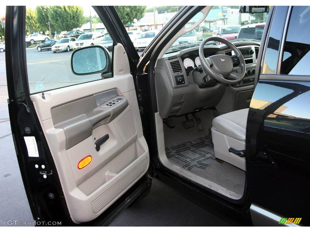 2008 Ram 1500 Big Horn Edition Quad Cab 4x4 - Brilliant Black Crystal Pearl / Khaki photo #8