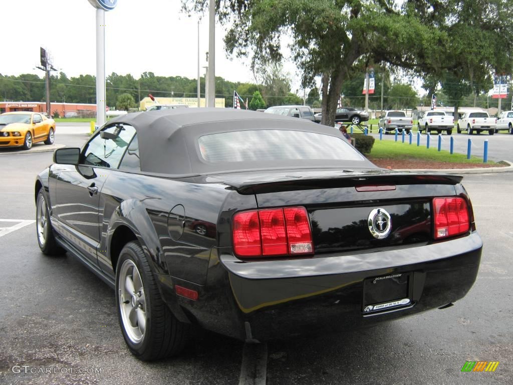 2008 Mustang V6 Premium Convertible - Black / Medium Parchment photo #5