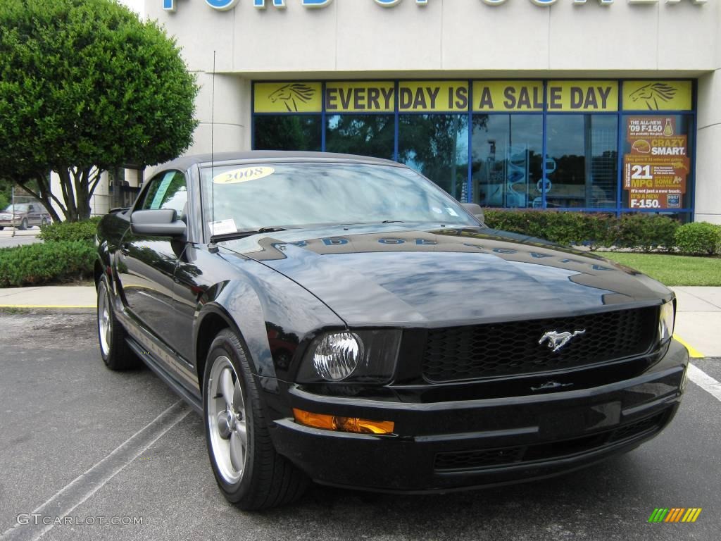 2008 Mustang V6 Premium Convertible - Black / Medium Parchment photo #9