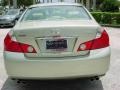 Serengeti Sand Metallic - M 35 Sedan Photo No. 4