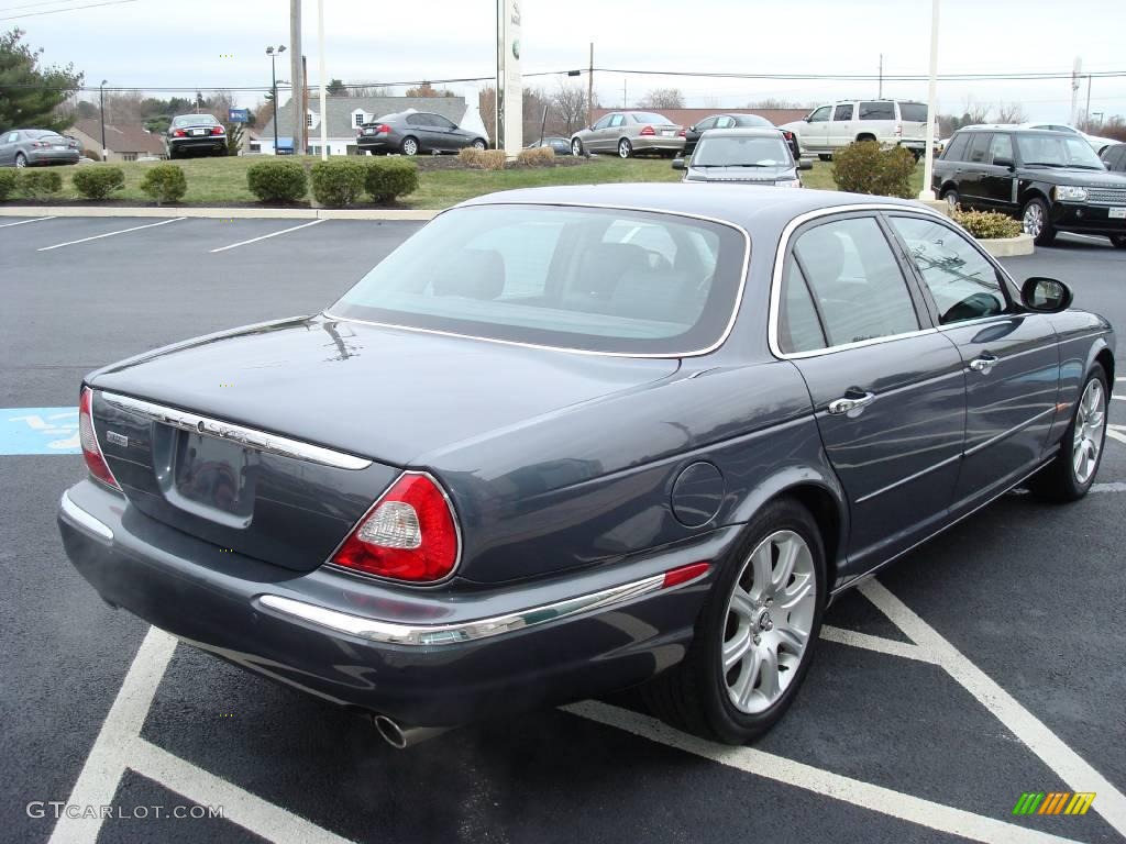 2004 XJ XJ8 - Dark Blue Grey Pearl Metallic / Charcoal photo #7