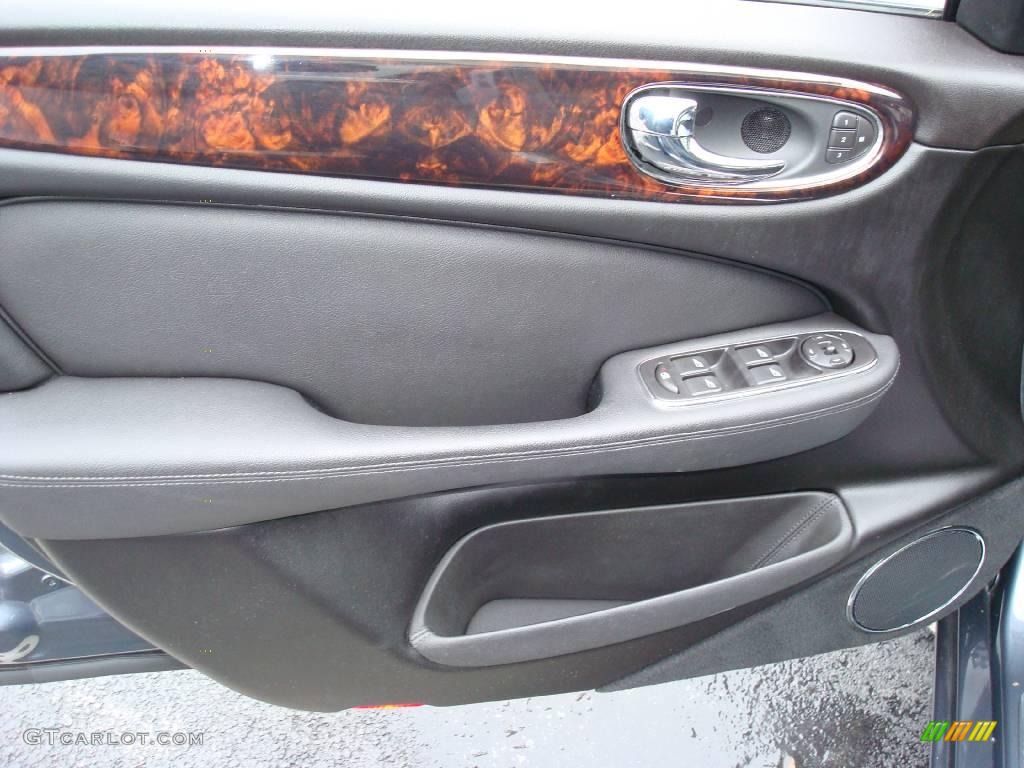2004 XJ XJ8 - Dark Blue Grey Pearl Metallic / Charcoal photo #13