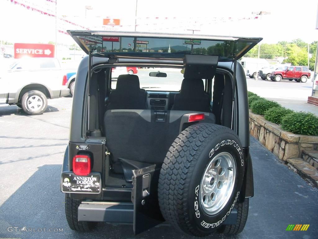 2006 Wrangler X 4x4 - Black / Dark Slate Gray photo #7