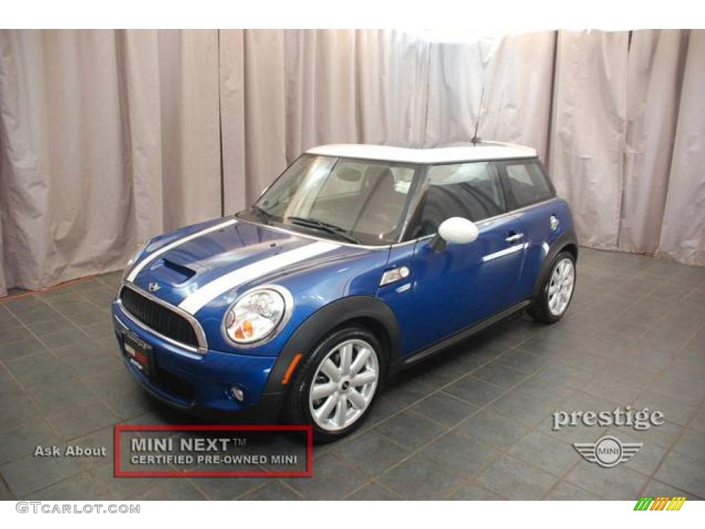 2008 Cooper S Hardtop - Lightning Blue Metallic / Blue/Carbon Black photo #1