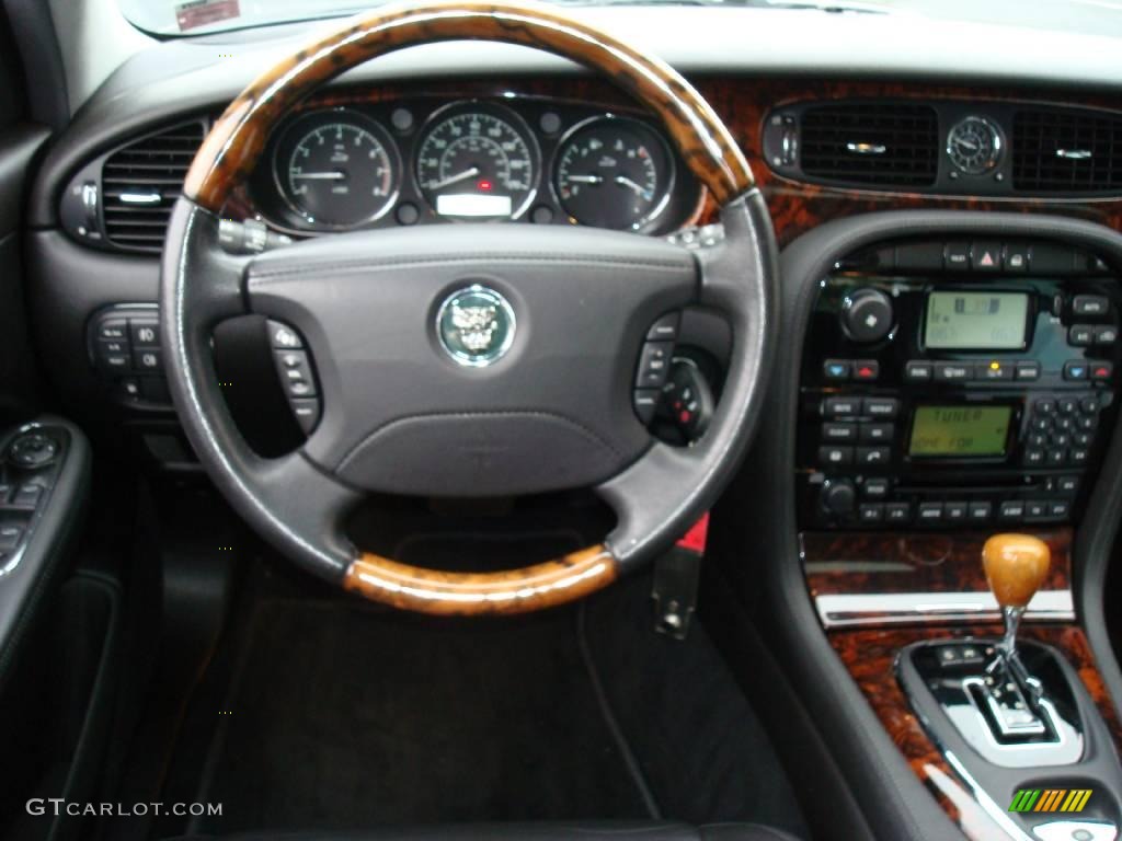 2004 XJ XJ8 - Dark Blue Grey Pearl Metallic / Charcoal photo #25