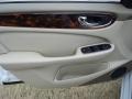 White Onyx - XJ XJ8 Photo No. 12