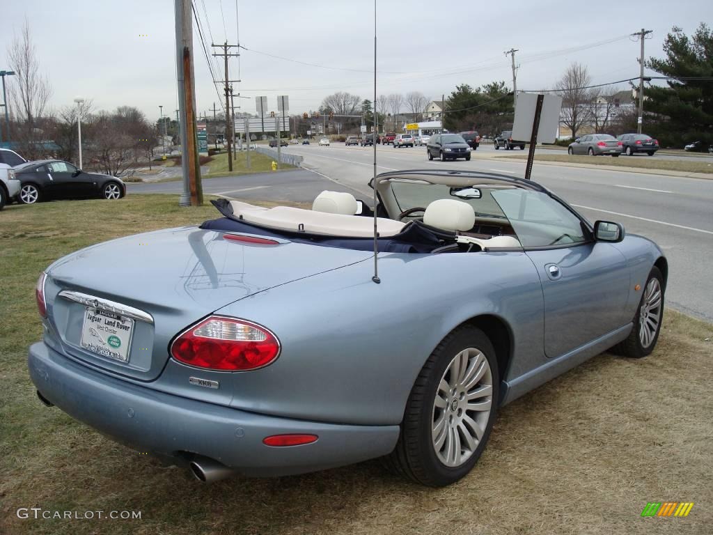 2006 XK XK8 Convertible - Frost Blue Metallic / Ivory photo #6