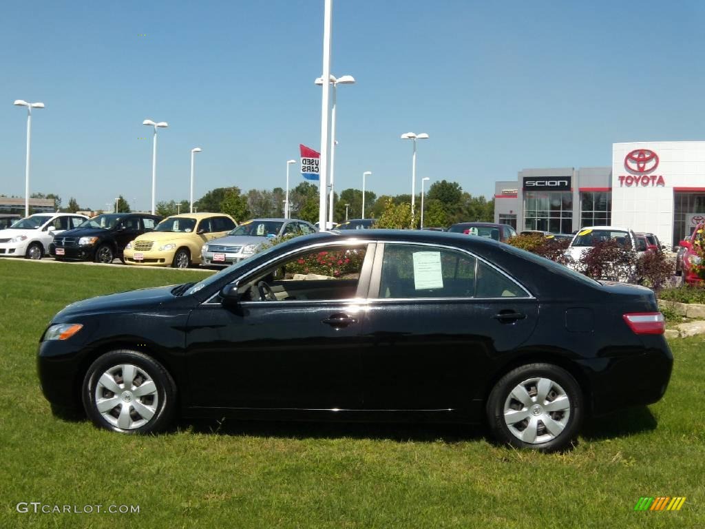 2007 Camry LE - Black / Bisque photo #2