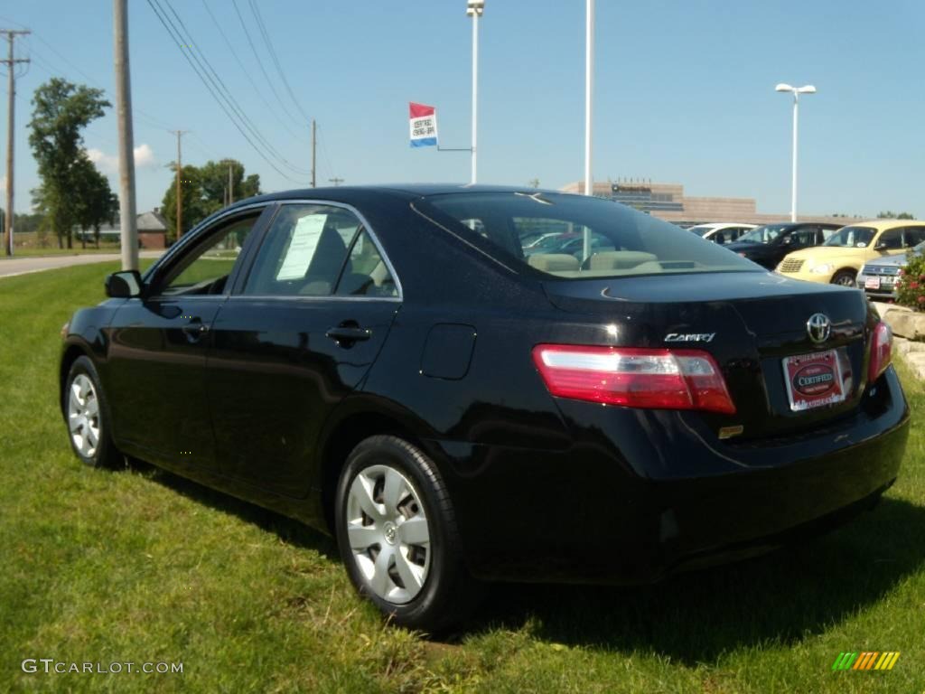 2007 Camry LE - Black / Bisque photo #3