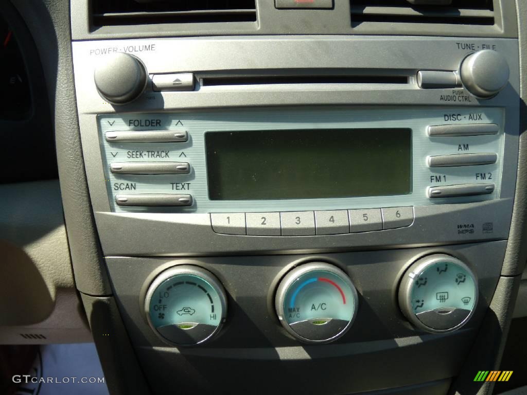 2007 Camry LE - Black / Bisque photo #15