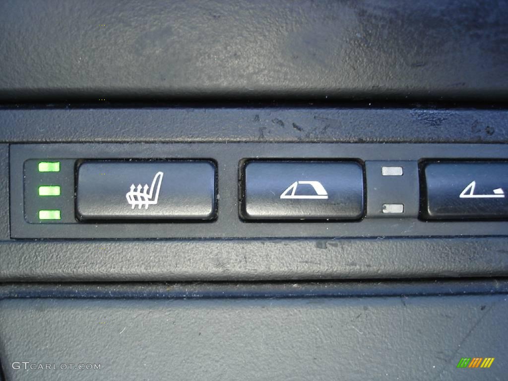 2001 3 Series 330i Convertible - Jet Black / Black photo #26