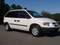 2005 Stone White Dodge Caravan SE  photo #10