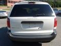 2005 Stone White Dodge Caravan SE  photo #14