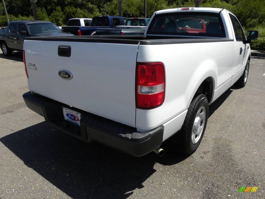 2005 F150 XL Regular Cab - Oxford White / Medium Flint Grey photo #9