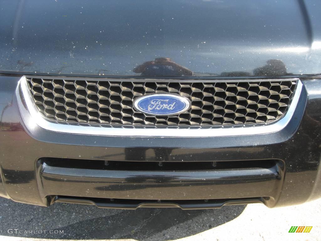 2004 Escape Limited - Black / Ebony Black photo #13
