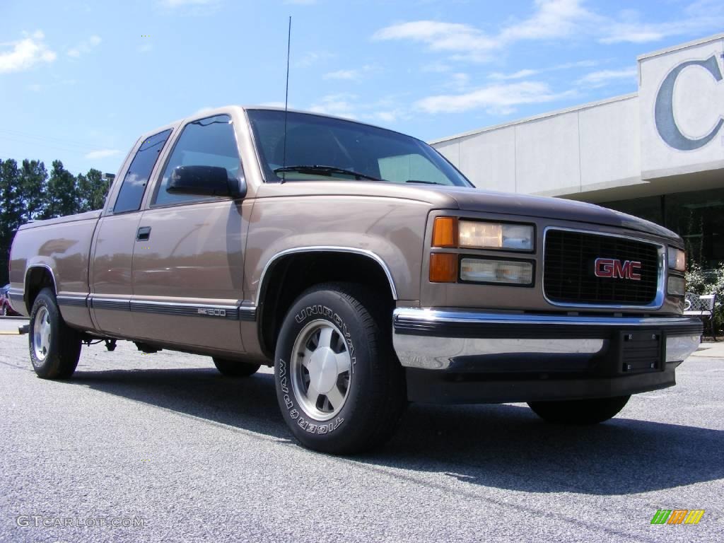 1997 Sierra 1500 SLE Extended Cab - Light Autumnwood Metallic / Neutral photo #2