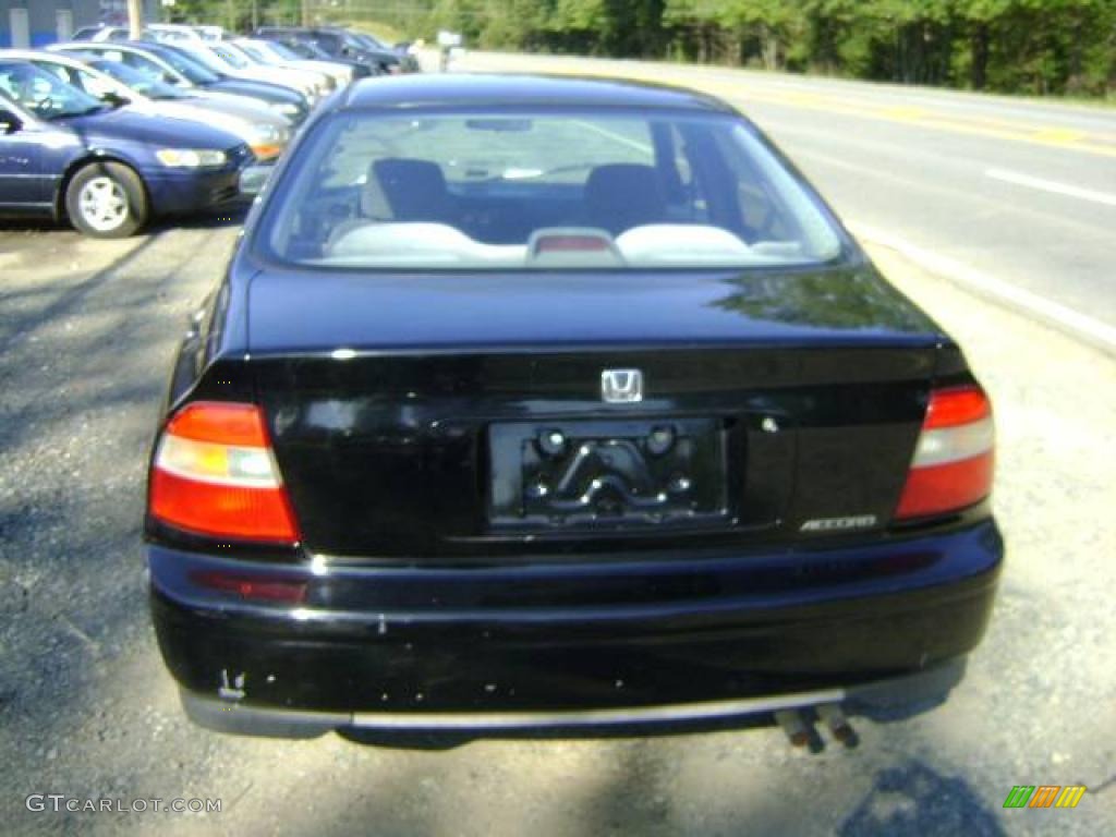 1995 Accord EX Sedan - Granada Black Pearl / Gray photo #50