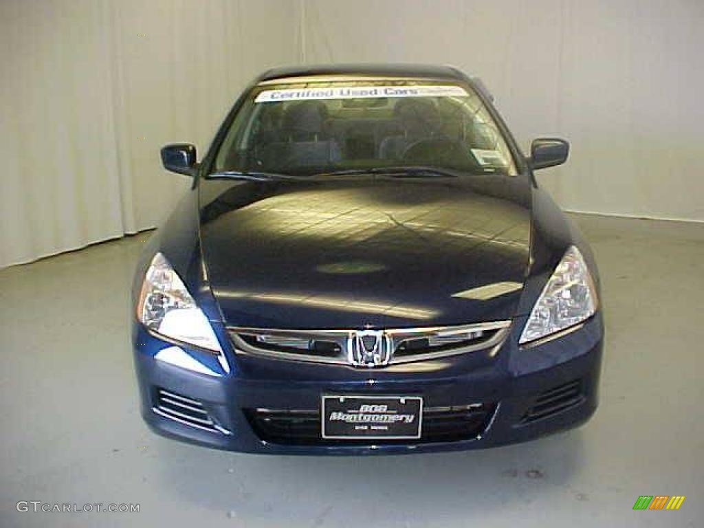 2006 Accord LX Sedan - Royal Blue Pearl / Gray photo #3