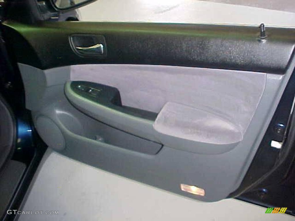 2006 Accord LX Sedan - Royal Blue Pearl / Gray photo #16