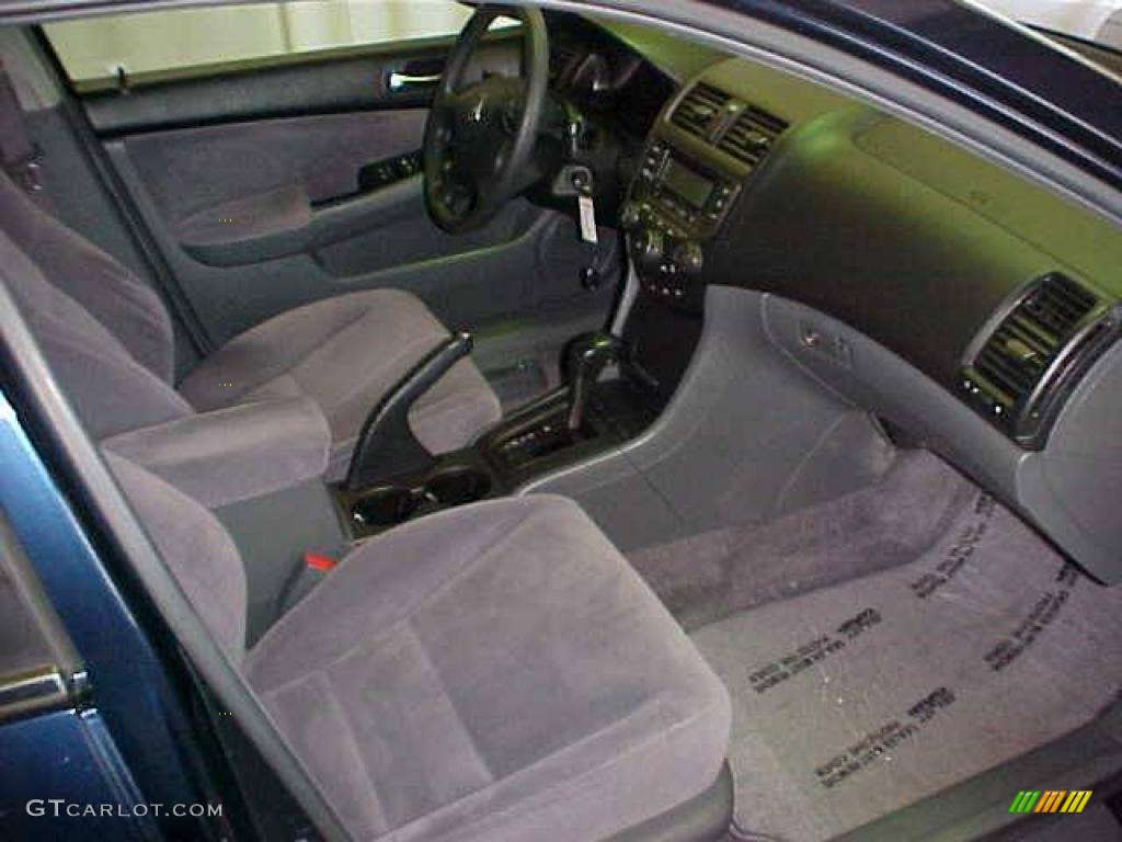 2006 Accord LX Sedan - Royal Blue Pearl / Gray photo #17
