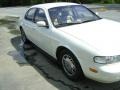 White Pearl Metallic - J 30 Photo No. 2