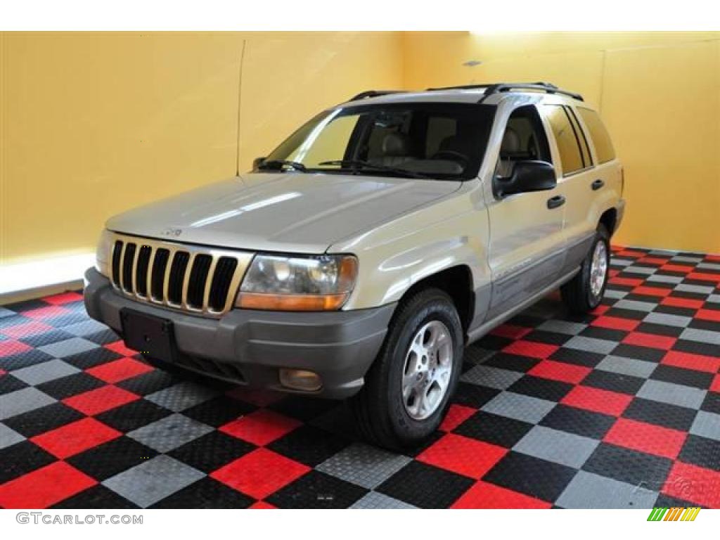 2000 Grand Cherokee Laredo 4x4 - Champagne Pearlcoat / Taupe photo #3