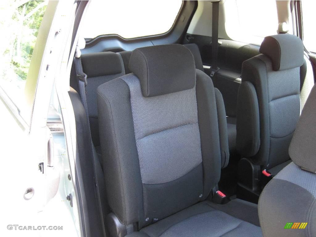2006 MAZDA5 Sport - Stellar Silver Mica / Black photo #23