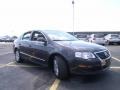 2006 Mocha Brown Volkswagen Passat 2.0T Sedan  photo #6