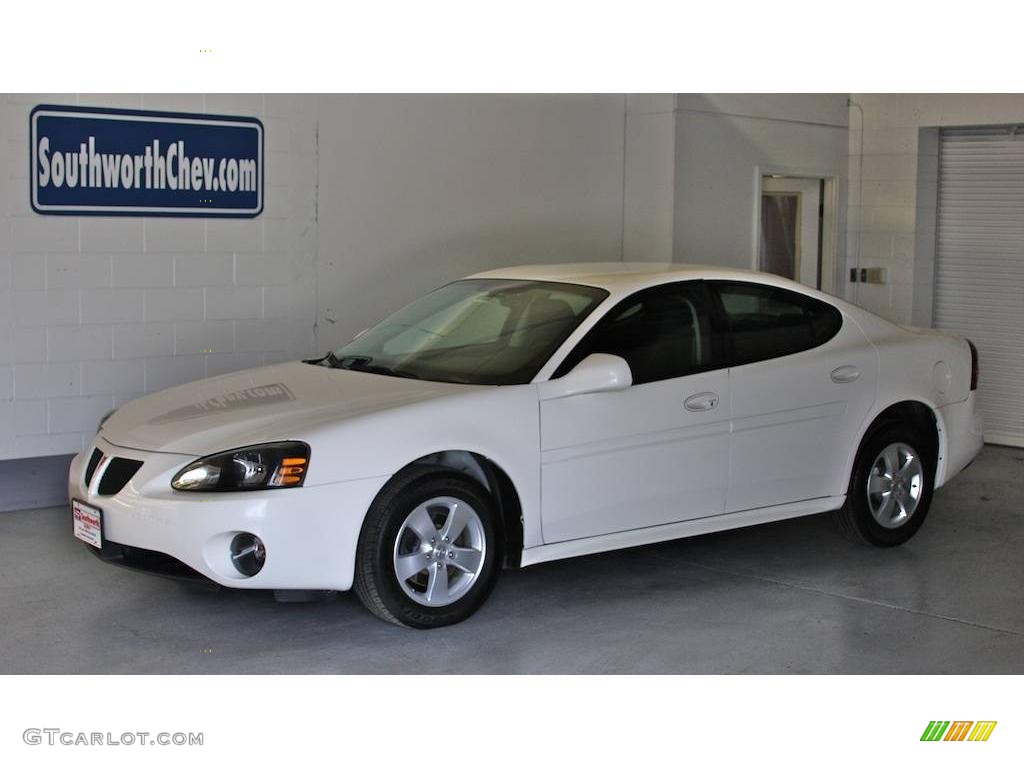 2008 Grand Prix Sedan - Ivory White / Ebony photo #1