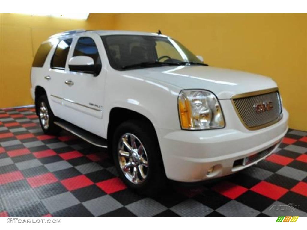 2007 Yukon Denali AWD - Summit White / Ebony Black photo #22