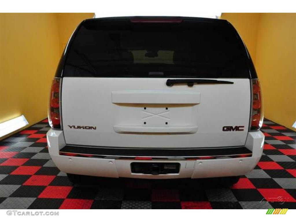 2007 Yukon Denali AWD - Summit White / Ebony Black photo #26