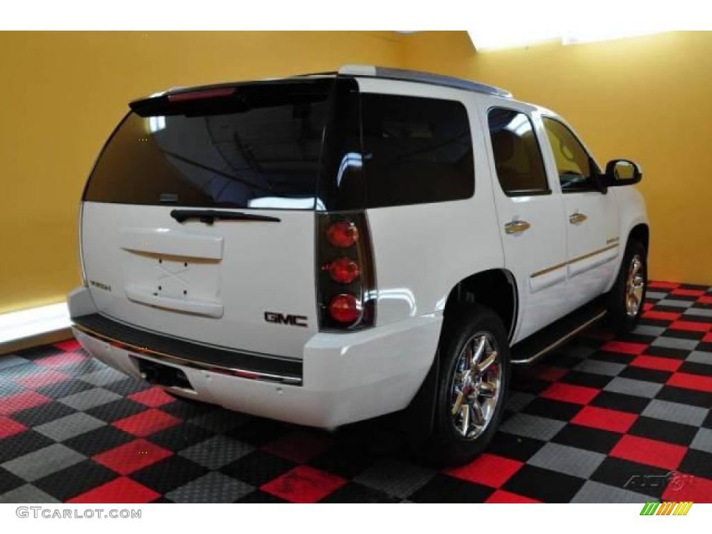 2007 Yukon Denali AWD - Summit White / Ebony Black photo #27
