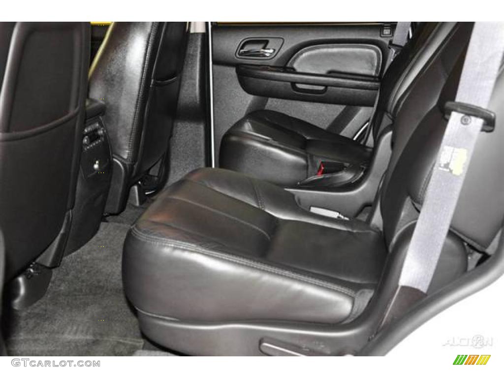 2007 Yukon Denali AWD - Summit White / Ebony Black photo #34