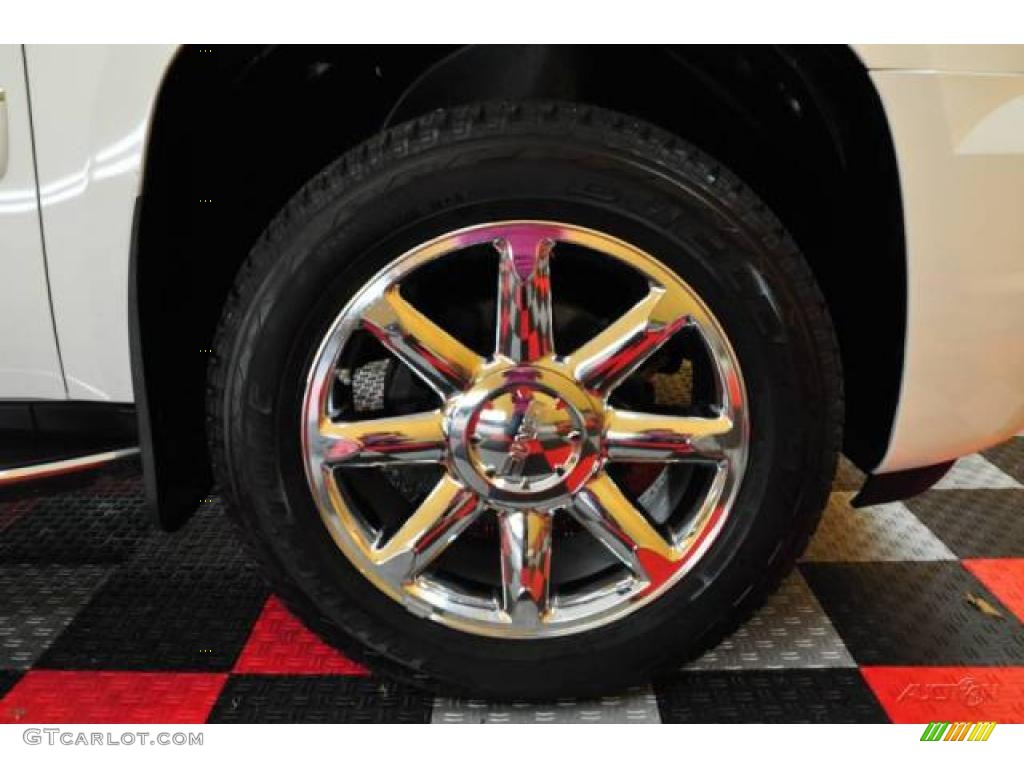 2007 Yukon Denali AWD - Summit White / Ebony Black photo #41