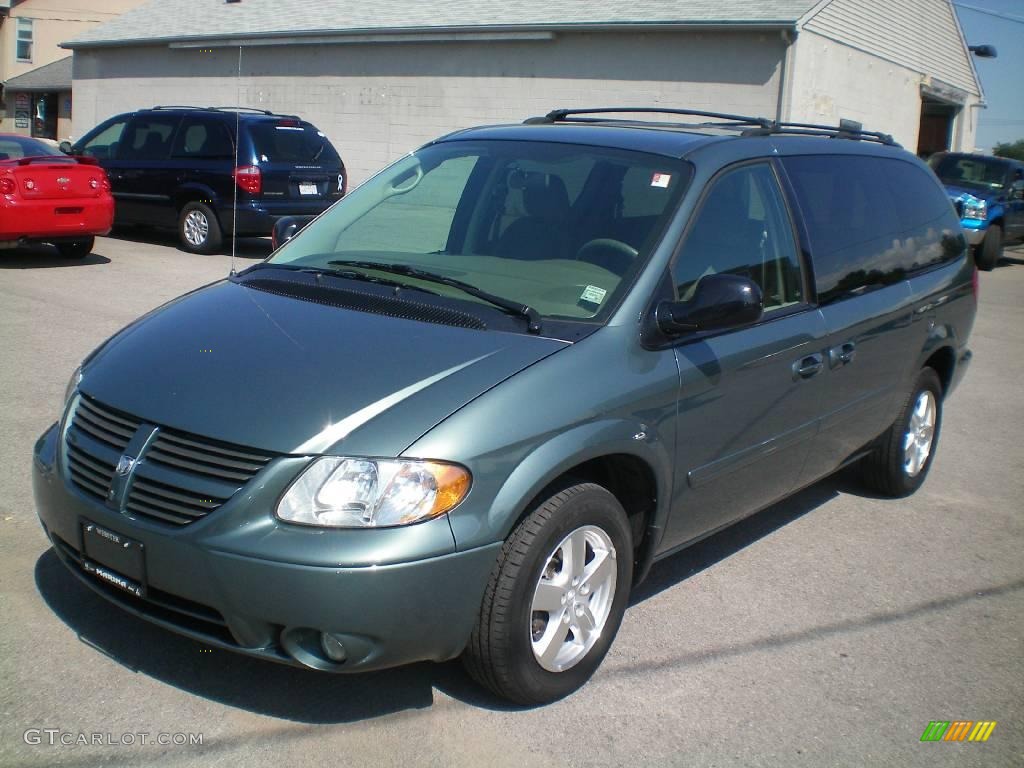 2006 Grand Caravan SXT - Magnesium Pearl / Medium Slate Gray photo #1