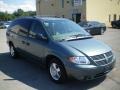 2006 Magnesium Pearl Dodge Grand Caravan SXT  photo #12