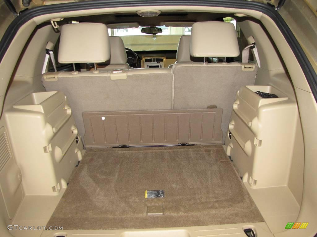 2005 Equinox LT AWD - Sandstone Metallic / Light Cashmere photo #8