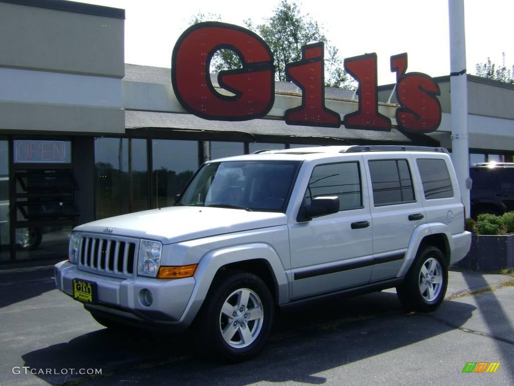 2006 Commander 4x4 - Bright Silver Metallic / Medium Slate Gray photo #1