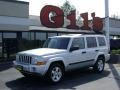 2006 Bright Silver Metallic Jeep Commander 4x4  photo #1